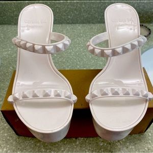 Tonino Wedge  Carmen Sol